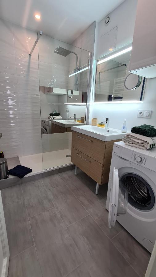 Appartement Superbe Climatise, 2 A 200m De La